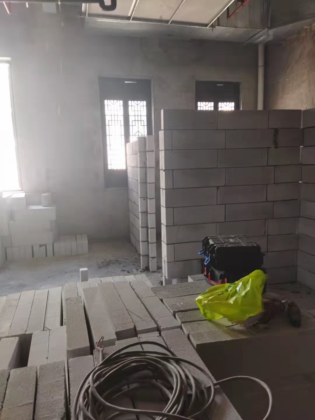 加气块隔墙现场参考